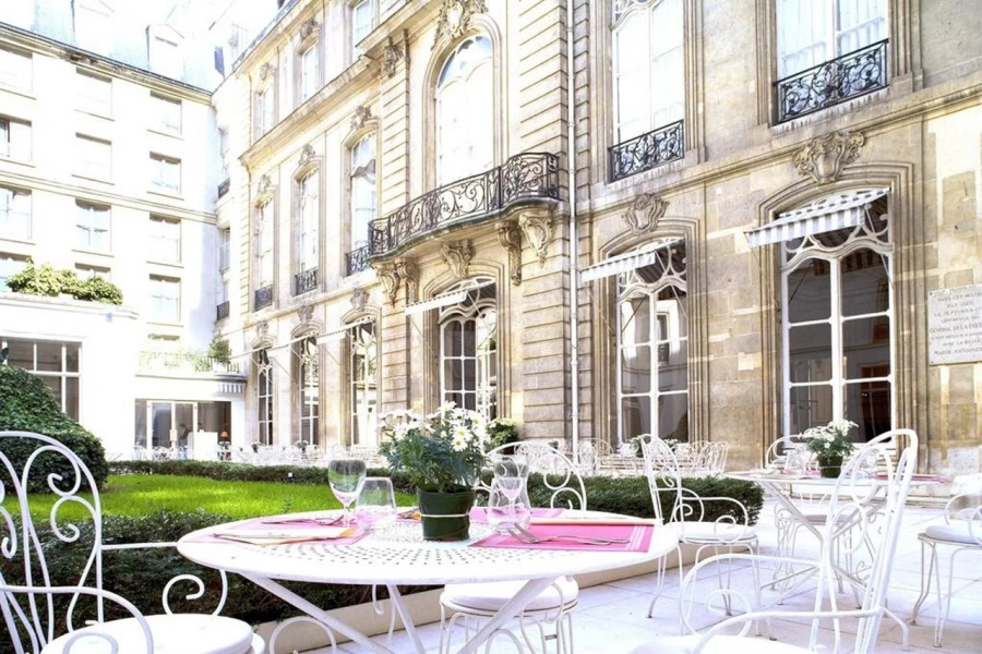 Saint-James & Albany Hotel-Spa