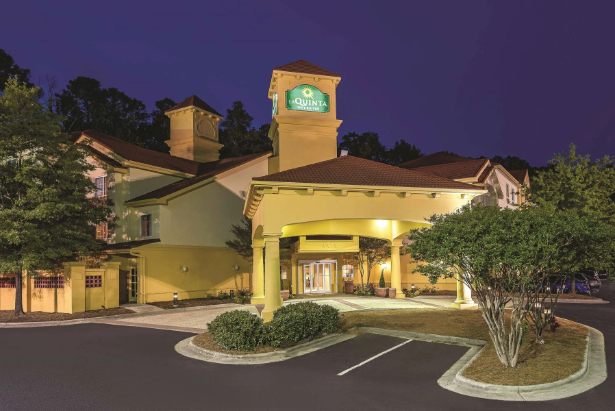 La Quinta Inn & Suites by Wyndham Univ Area Chapel Hill