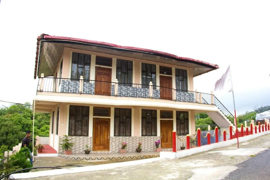 Pumpkin Cordial Lodge