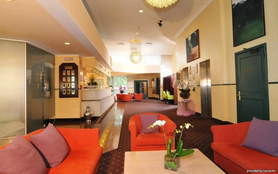 Leoso Hotel Leverkusen