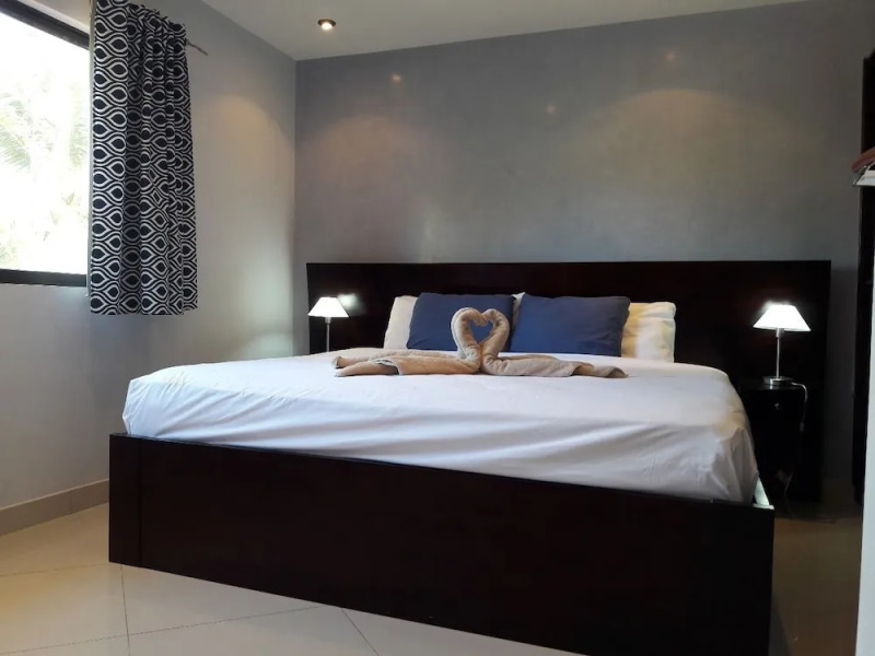 Villa Thoga Vacation Rentals & Tours