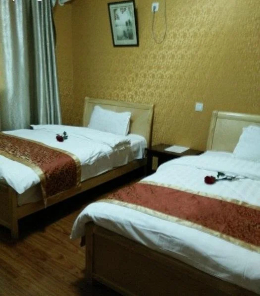 Hanzhong Yijia Inn