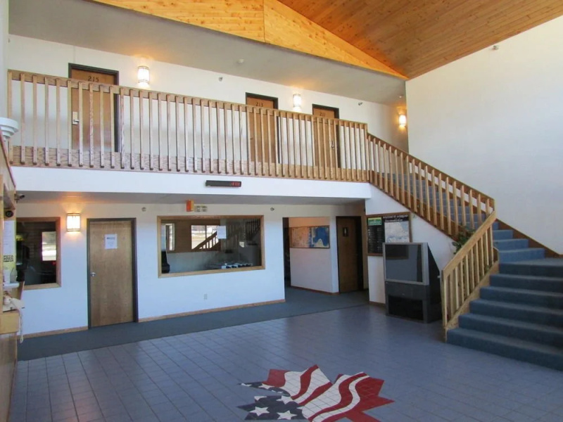 AmeriVu Inn Warroad