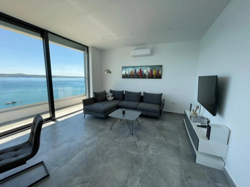 Palms & Beach Maslenica