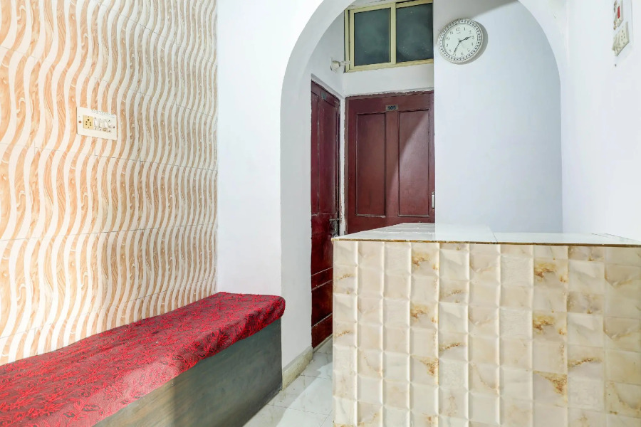 OYO 71701 Shri Balaji Hotel And Lodging