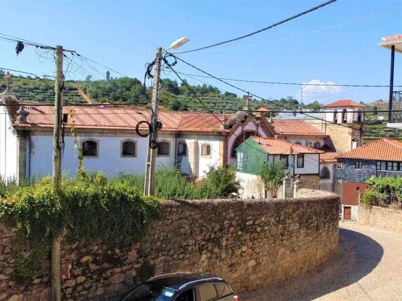 House With 3 Bedrooms in Salzedas, With Wonderful Mountain View and Furnished Garden Near the Beach