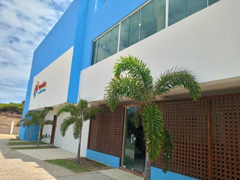 Paradise Beach Hotel & Spa