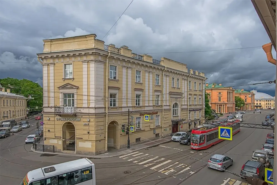 Апарт-отель ColorSpb — Дом художников