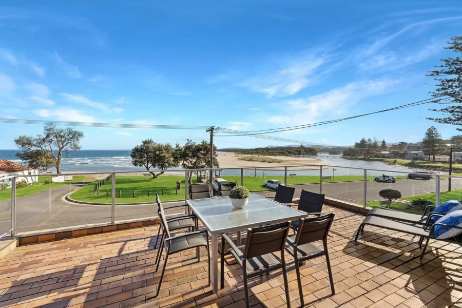 The Rotunda @ Gerroa - Pet Friendly Beachfront