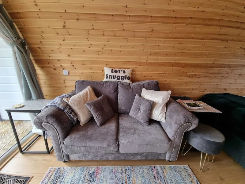 Forester's Retreat Glamping - Dinas View