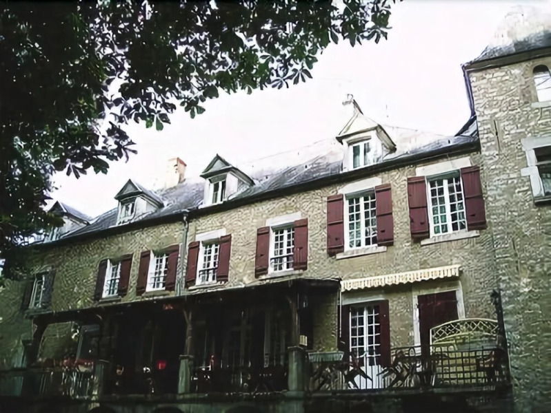 Logis Auberge Le Voutenay