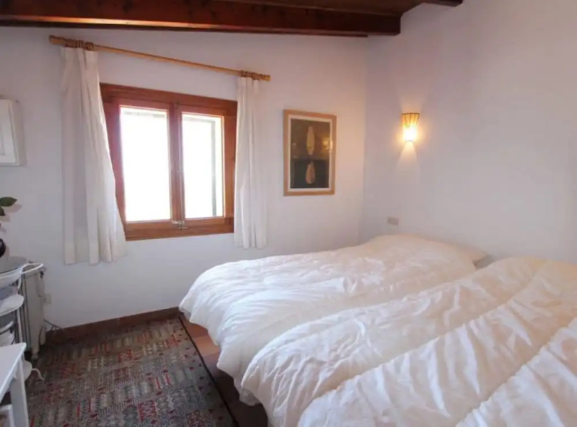 102606 -  Villa in Estellencs