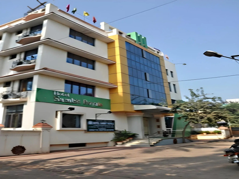 OYO Rooms Rajmahal Square 2