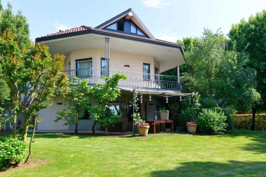 Like Home - Boutique Hotel