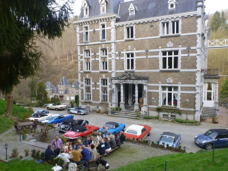 Le Chateau Bleu
