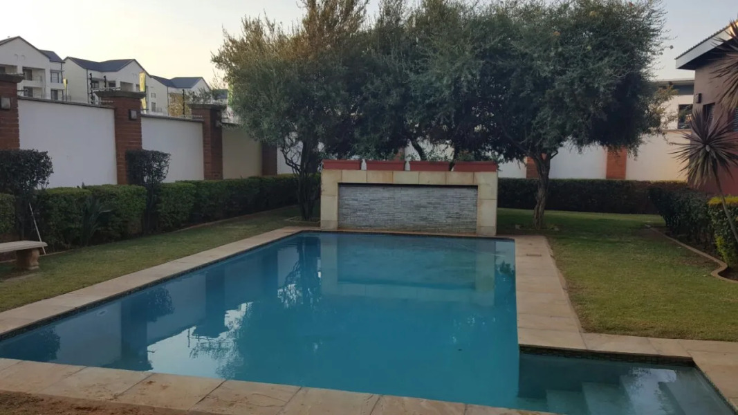 Strelitzia - Modern 2 bedroom apartment