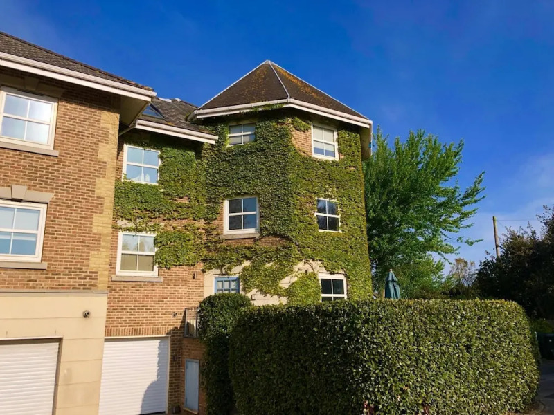 Solent Landing Bembridge Beachside Holiday Home (for 6 people)