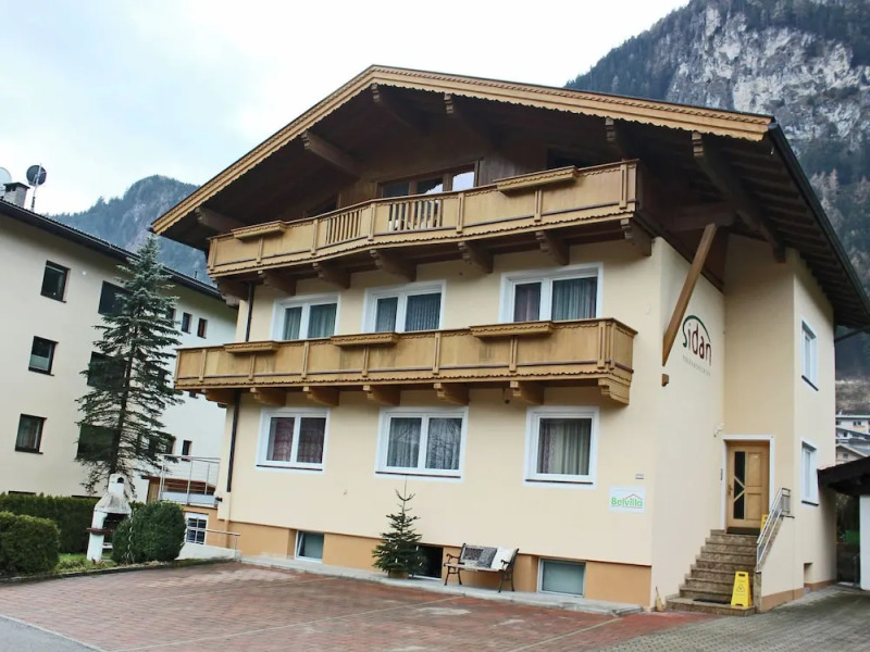 Spacious Holiday Home in Mayrhofen near Ski Area