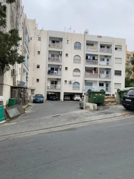 White Arches Modern Beautiful studio