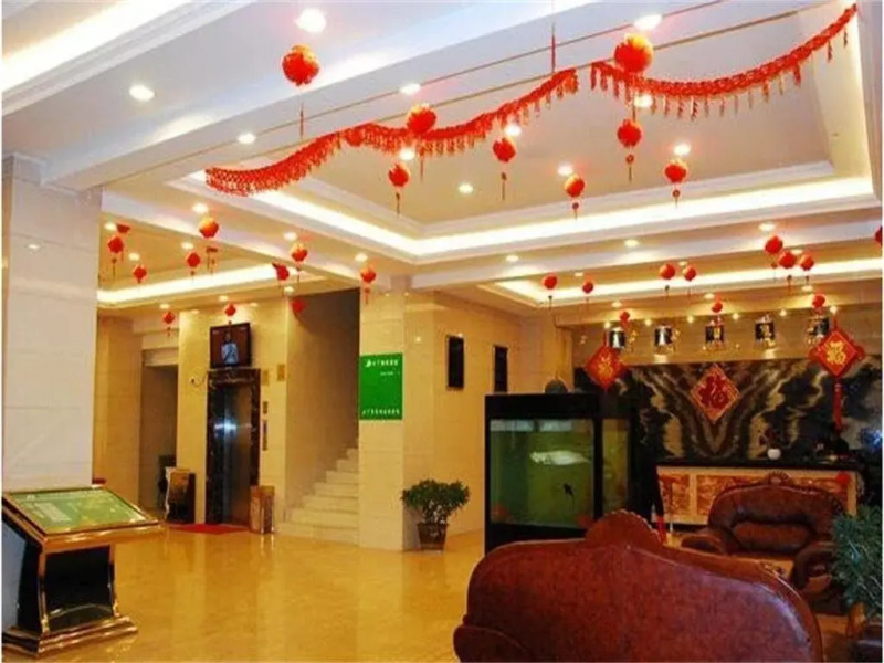 Xichang Xiaoding Business Hotel