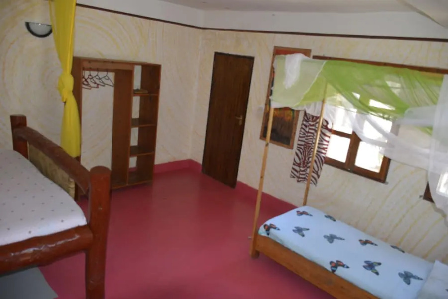 Diani Star Beds