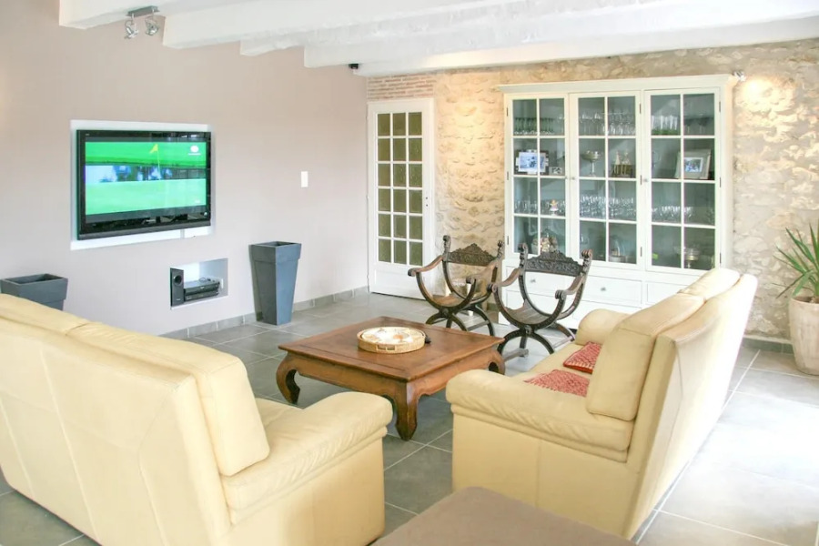 Villa With 4 Bedrooms in Saint Sylvestre sur Lot, With Private Pool an