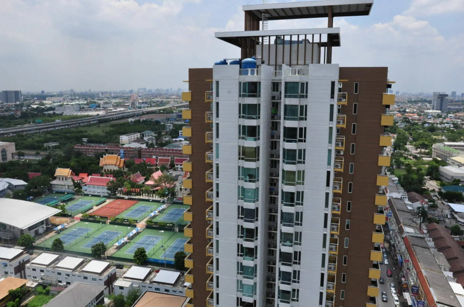 M PLACE at IMPACT Muangthong Thani