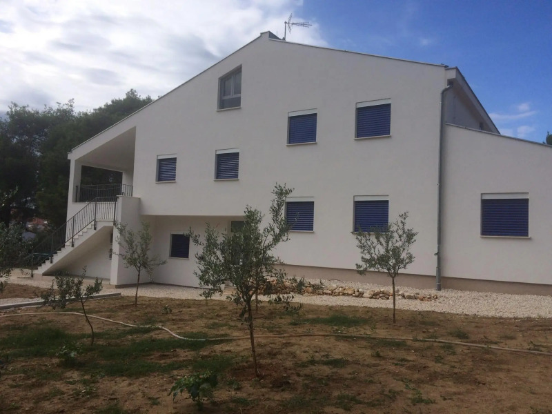 Modern holiday home with terrace,100 m distant from the sea !