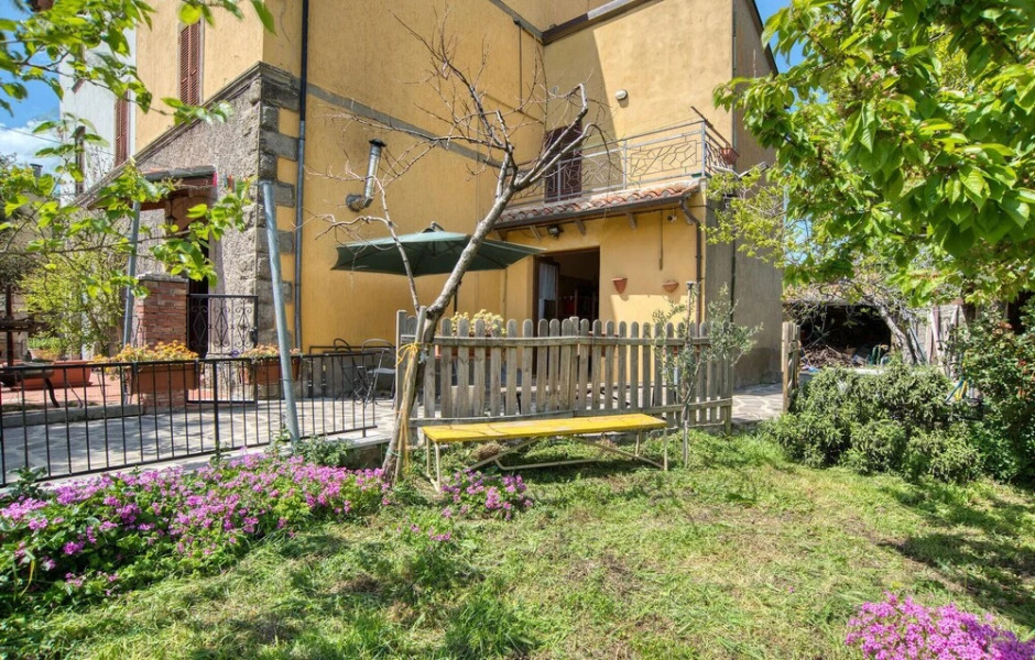 Nice Home in Montegiovi With Wifi and 1 Bedrooms