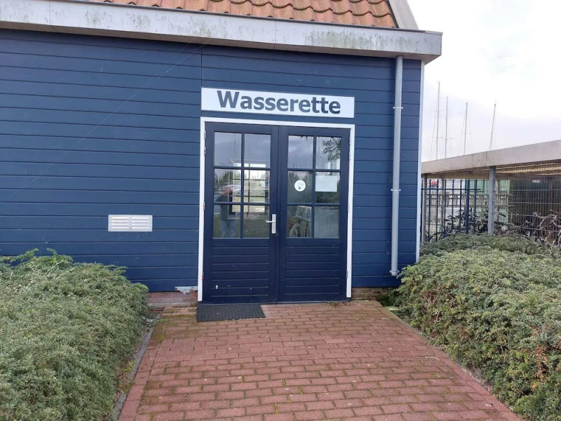 Luxury Houseboat in Volendam Marina