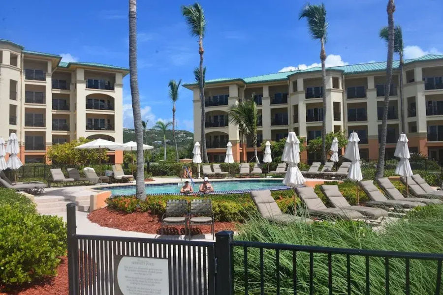 Ritz Carlton Club 3br Residence