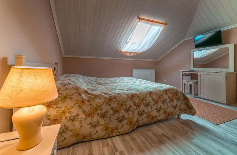 Hotel and Restaurant Velure