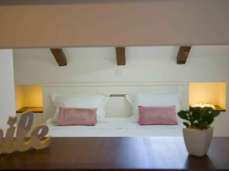 Filip - Vineyard and Large Terrace - SA2 Rozi