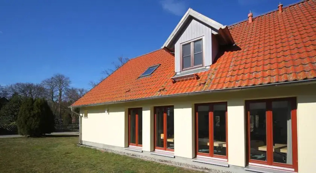 DJH Jugendherberge Born-Ibenhorst