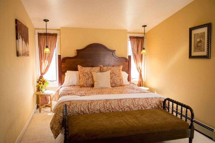 The Inn at Ellsworth Estate