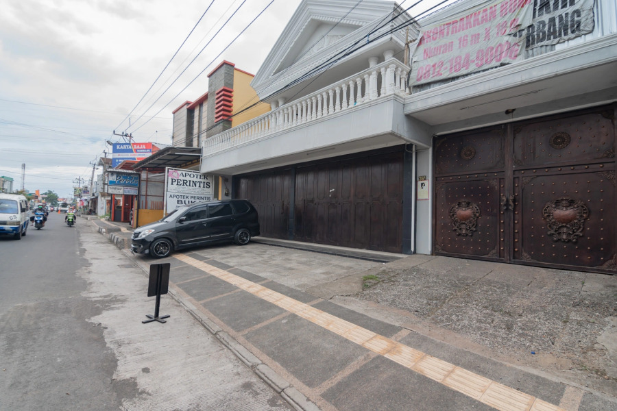RedDoorz Syariah Plus @ Perintis Guesthouse Tasikmalaya