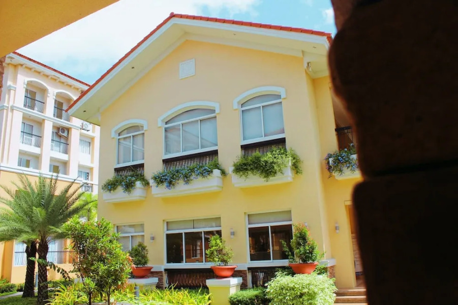 2Br At San Remo Oasis Near Sm Seaside