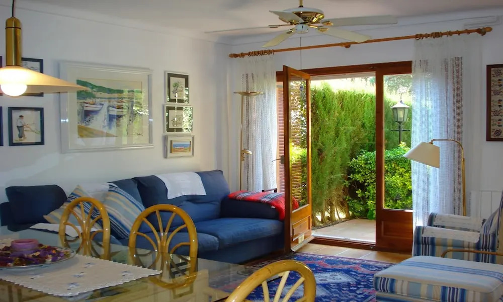 104681 -  House in Llafranc