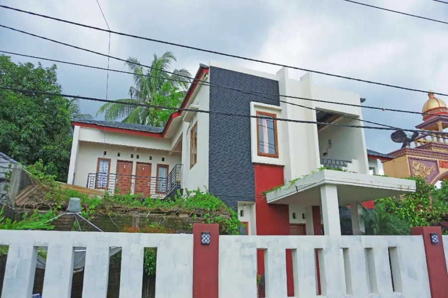 OYO 2860 The Castury Homestay Syariah