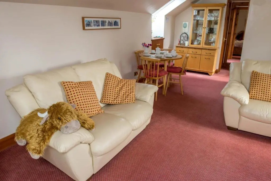 Loaninghead Holidays