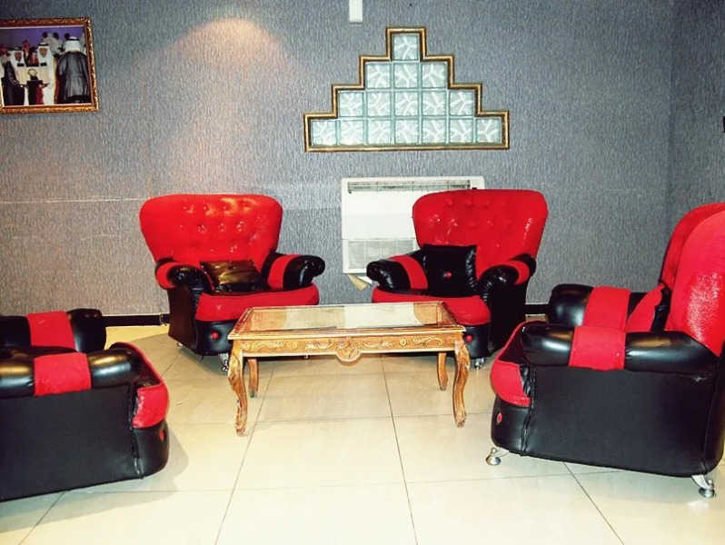 Al Nabarees Al Raqi Furnished Units