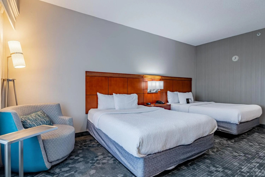 Courtyard by Marriott Brunswick