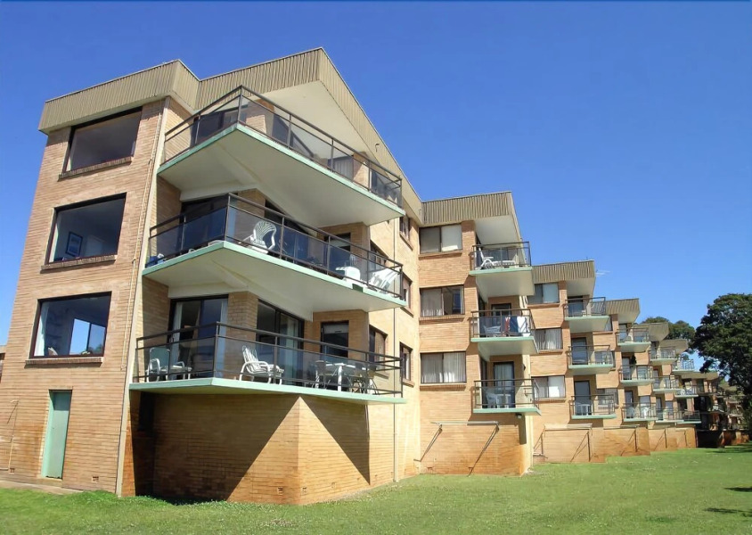 Intrepid, Unit 14, 3 Intrepid Close