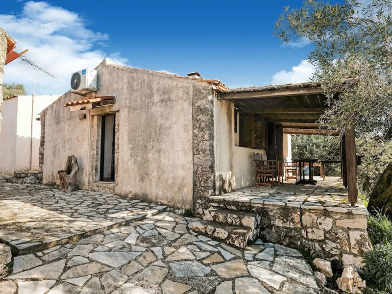 Quaint Holiday Home in Volimes Near Navagio Beach