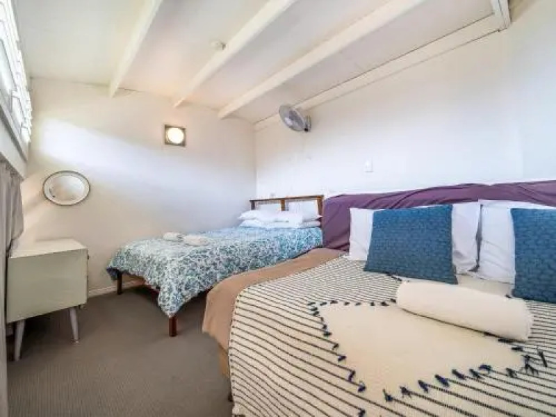 16 Pt Lookout Beach Resort