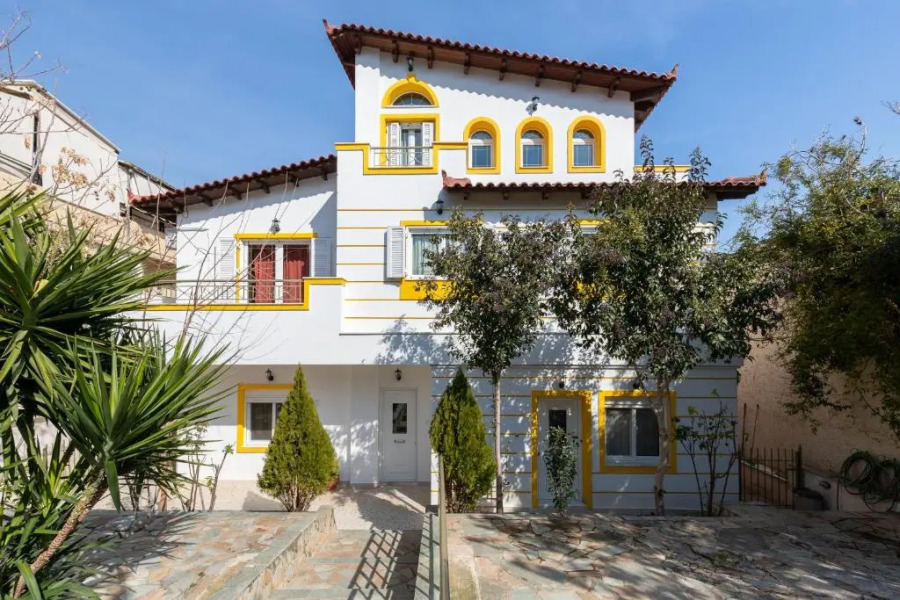 Golden Seaside House number 1