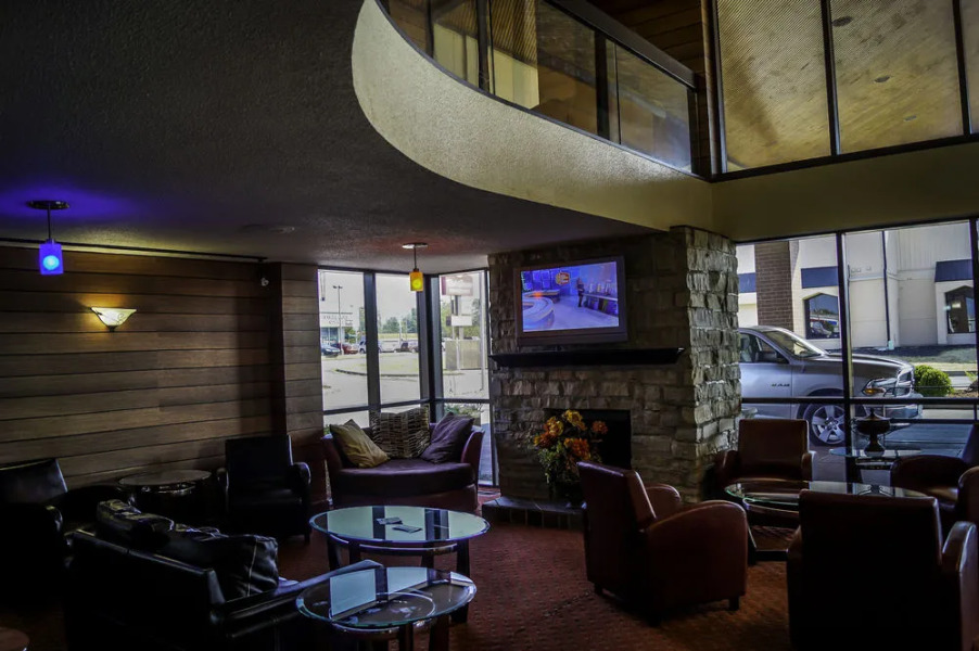 Clarion Inn & Suites