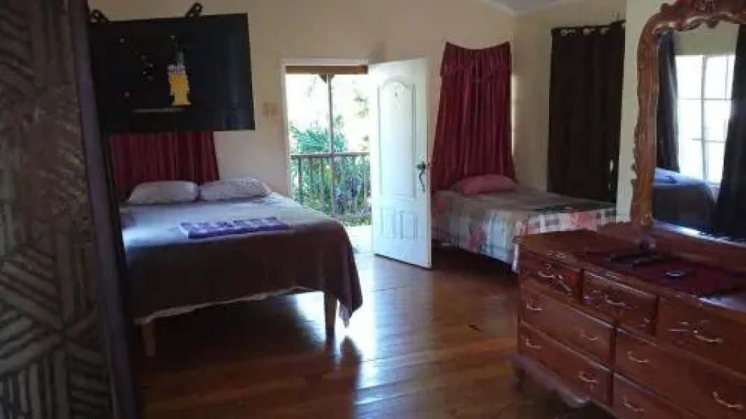 T&T - Tatty and Tony Guesthouse