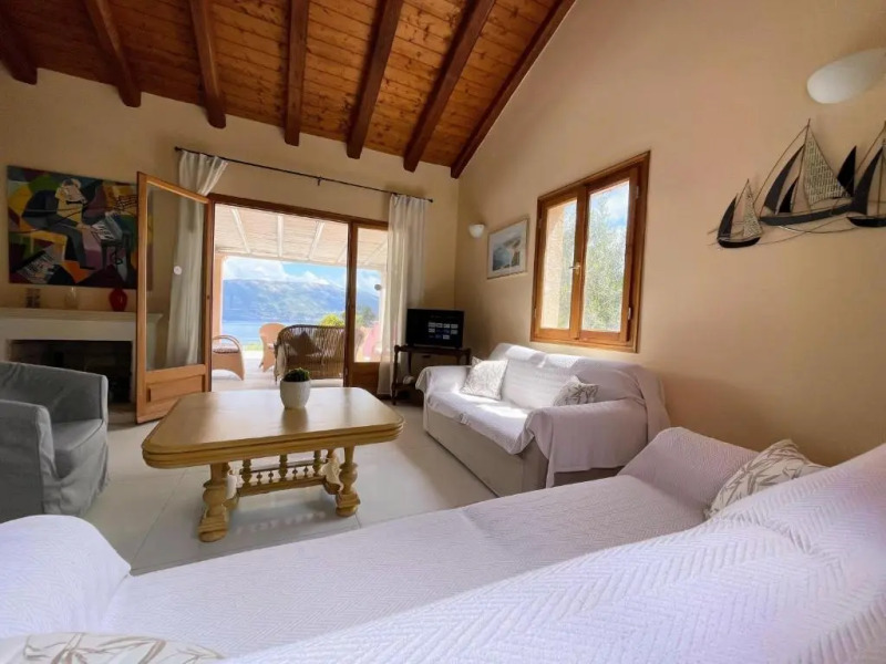 Villa Helios sea view & pool 3km from Fiskardo