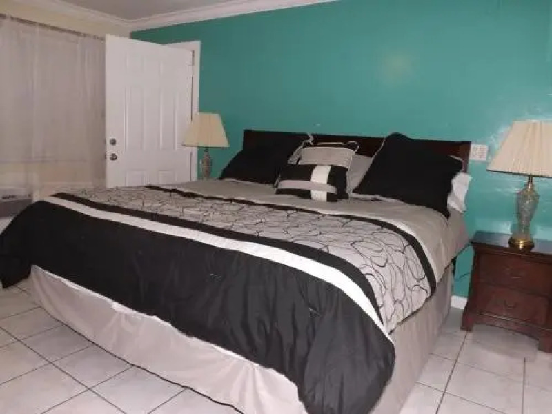 Eamon James Apartments